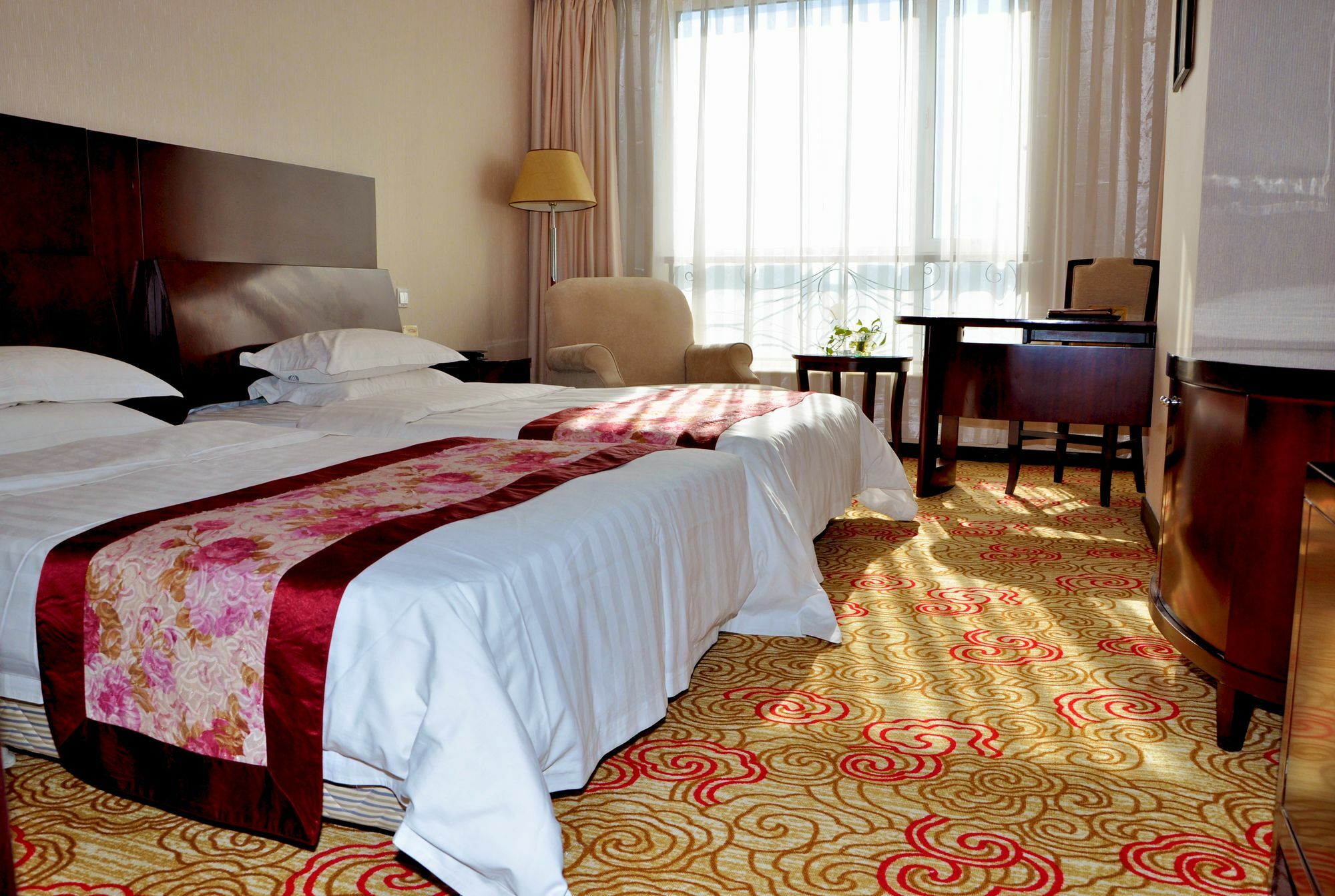 Dalian New Garden Hotel Bagian luar foto