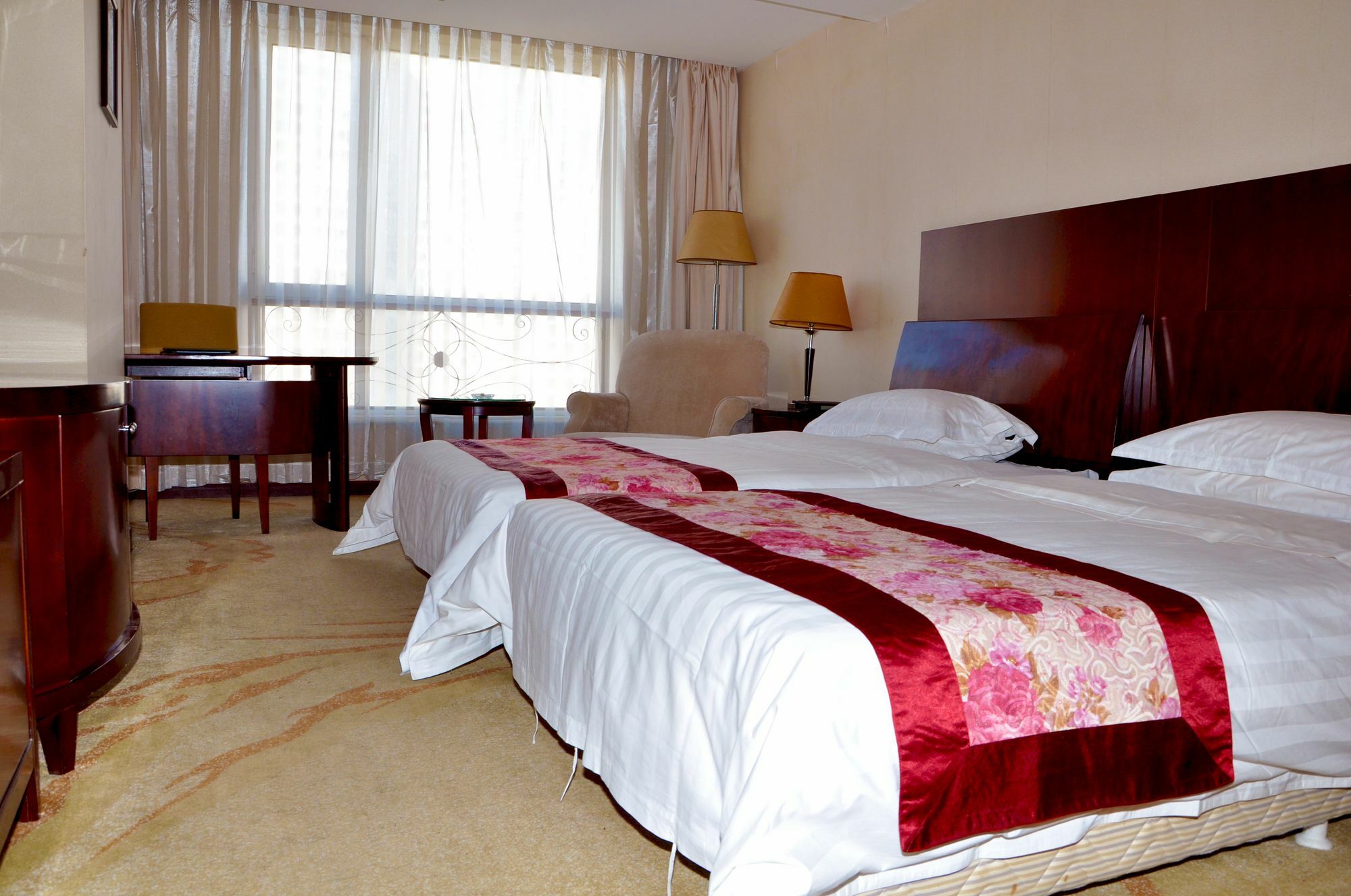 Dalian New Garden Hotel Bagian luar foto