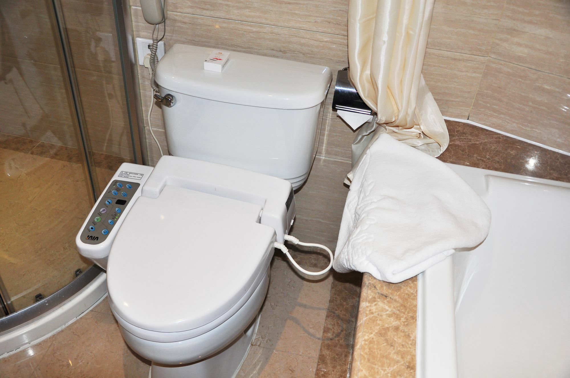 Dalian New Garden Hotel Bagian luar foto